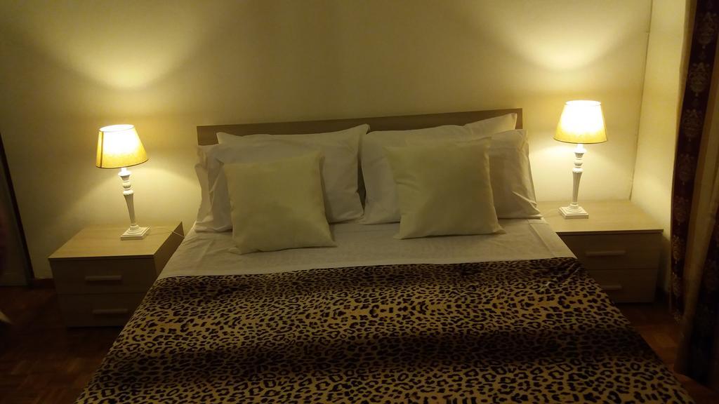 Guest House Il Marchese Del Grillo Rome Room photo