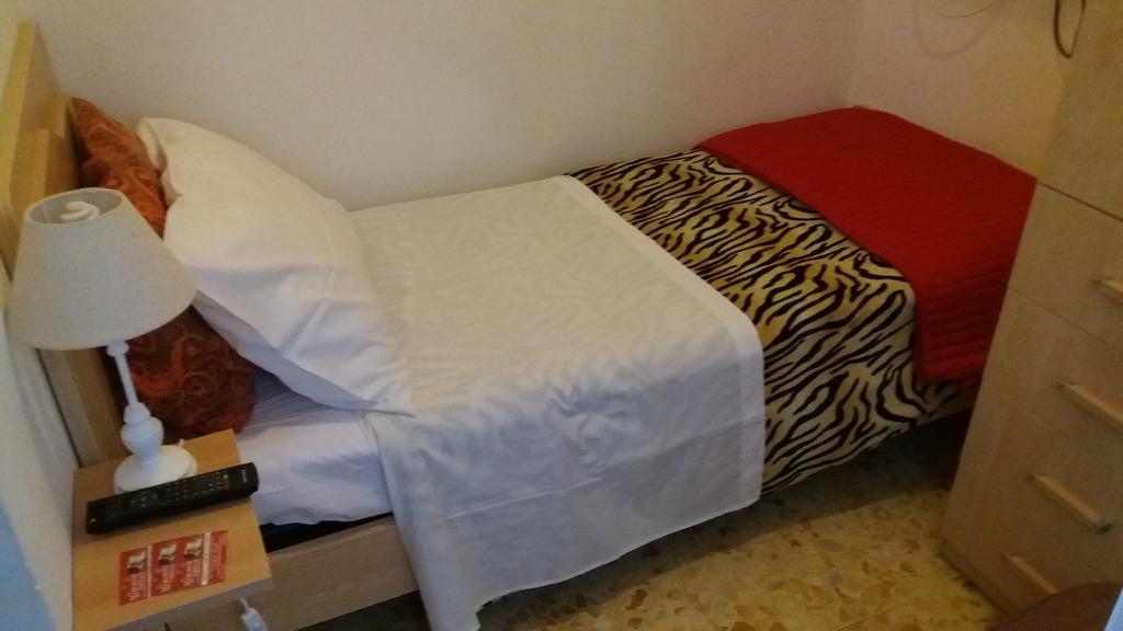 Guest House Il Marchese Del Grillo Rome Exterior photo