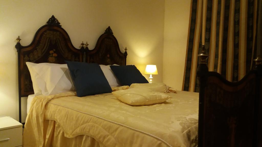 Guest House Il Marchese Del Grillo Rome Exterior photo